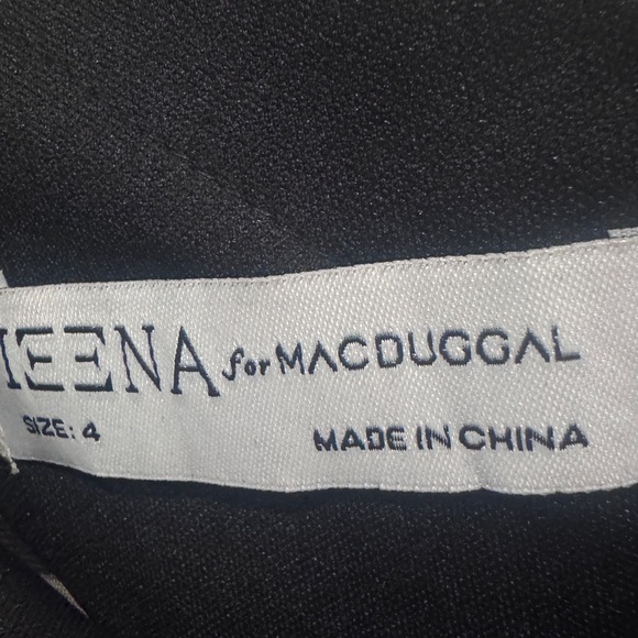 Mac Duggal Black One-Shoulder Gown 11311 - Picture 8 of 11